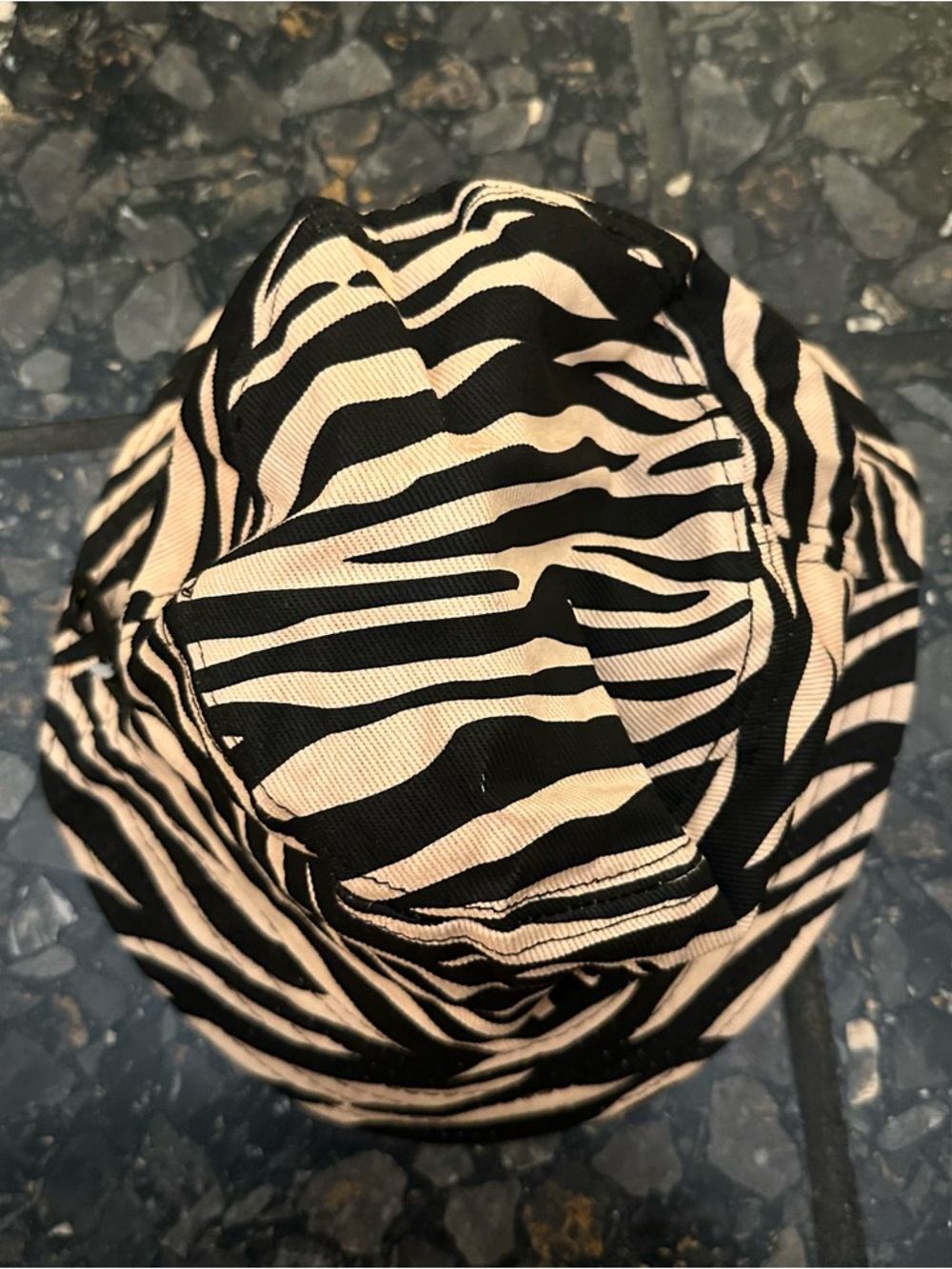 Free press hat - Picture 4 of 4